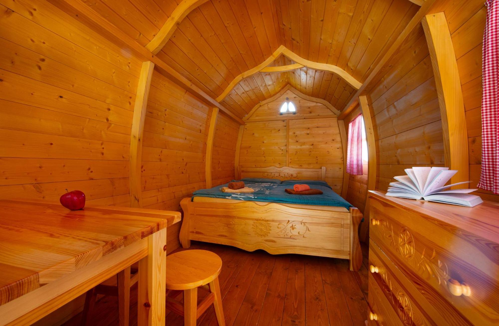 Ranc Pod Ostrou Skalou Vendégház Sztracena Kültér fotó